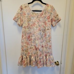 Floral Ruffled Shift Dress